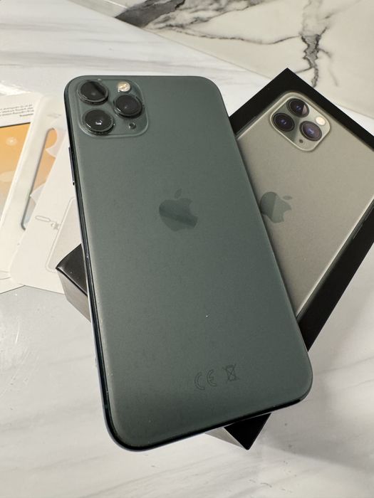 Iphone 11 pro  Midnight Green