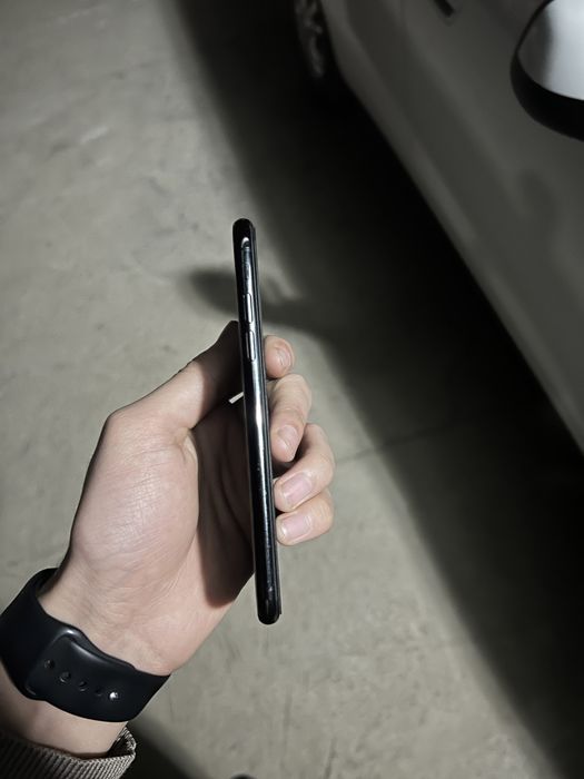 Iphone X sotiladi xolati ideal