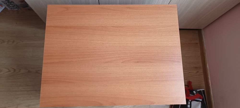 Стойка за телевизор