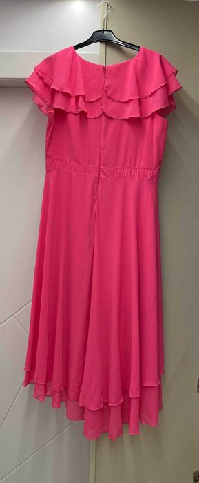 Rochie fuchsia midi asimetrica in clos cu volanase - StarShinerS