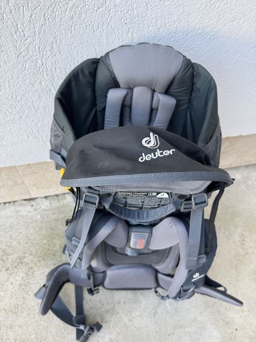 Port-bebe drumeții DEUTER Kid Comfort 1 Plus – ca nou, gri/negru