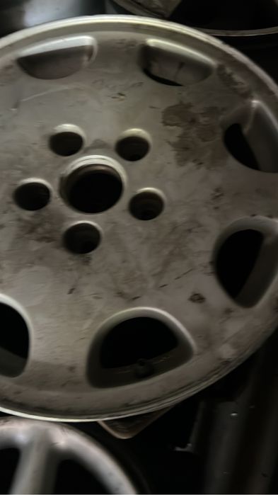 Продам диски на ауди