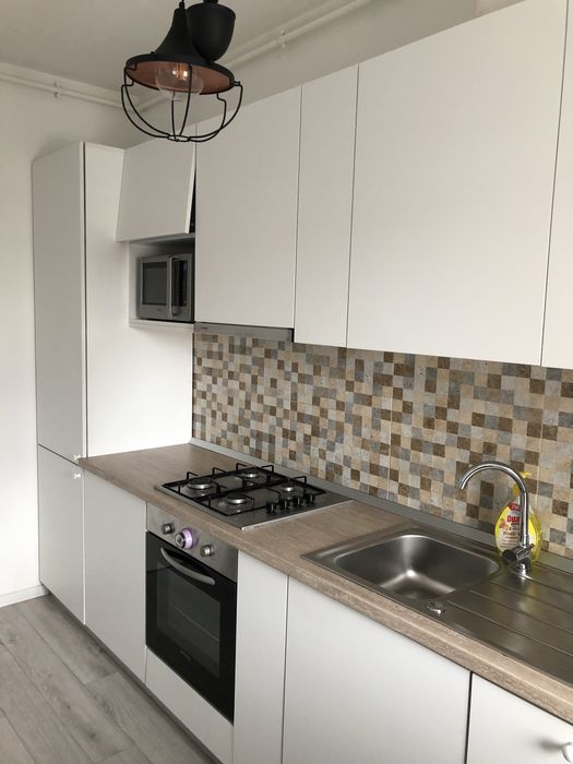 Inchiriez apartament  cu 2 camere in cartierul Luceafarul