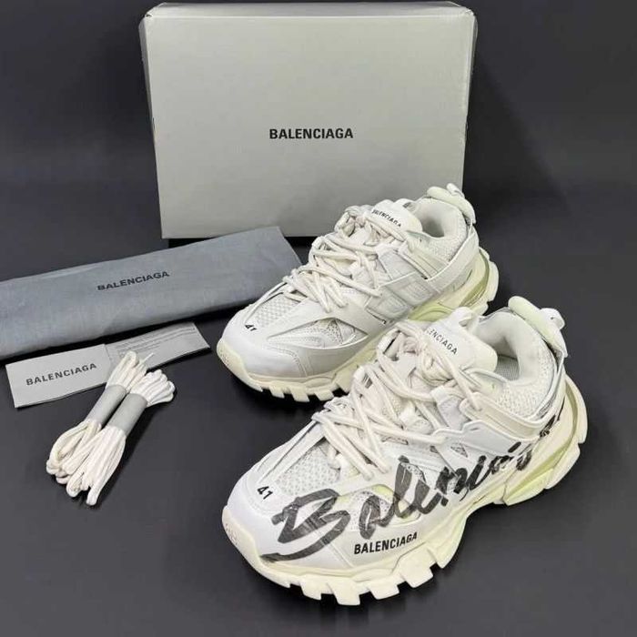 Balenciaga Track Graffiti "White/Black"