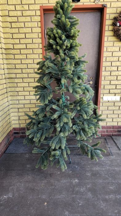 Елка искусственная