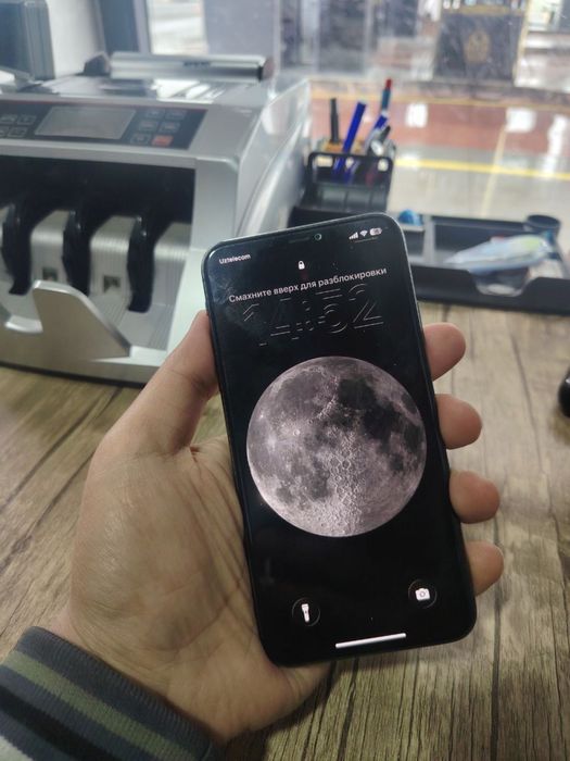 Iphone 11 pro max 100 yomkst