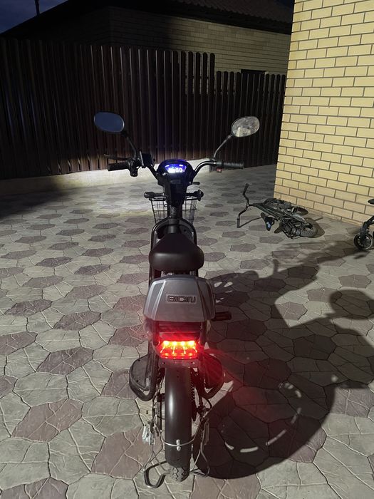 ЭлектроСкутер Sk8