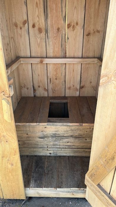 Туалет,душ уличный дачный