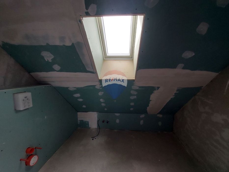 Продава се Мезонет в Варна, Левски - 117 кв.м за 1872 €/кв.м - Снимка #11