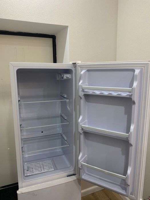 Новый холодильник Almagreen