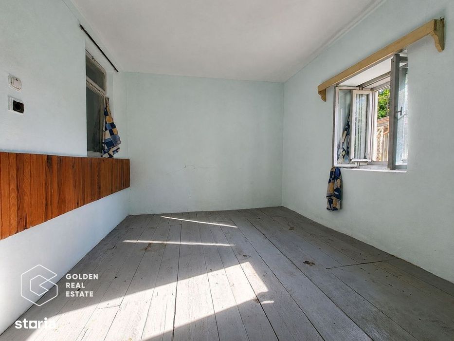 Casa cu teren de 420 mp, localitatea Paulis