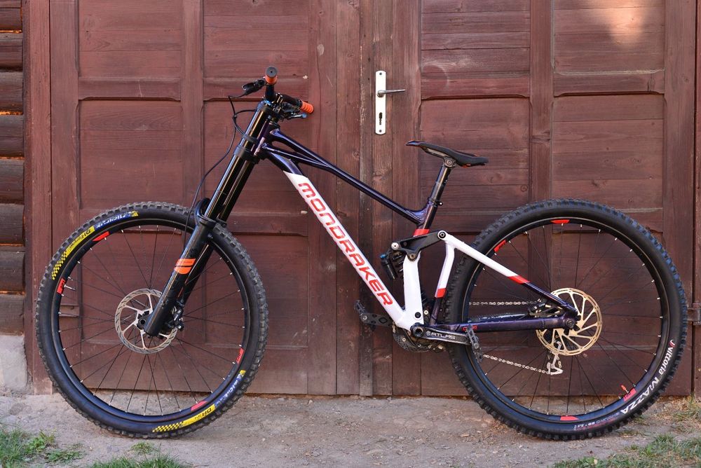 Mondraker Summum 29 M Fox 40