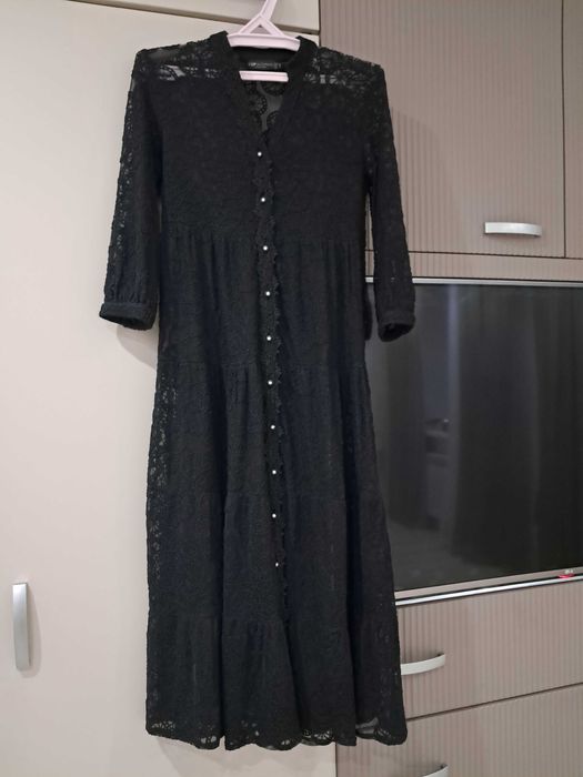 Продам кофточку, платья