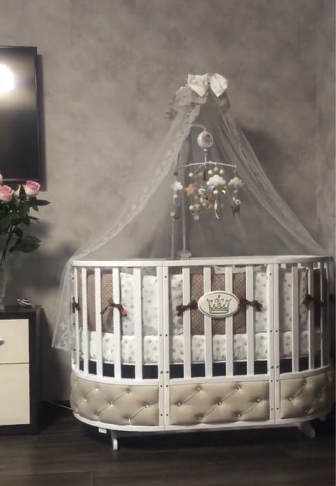 Балдахин с опорой