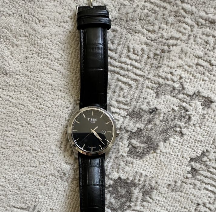 Продам часы Tissot