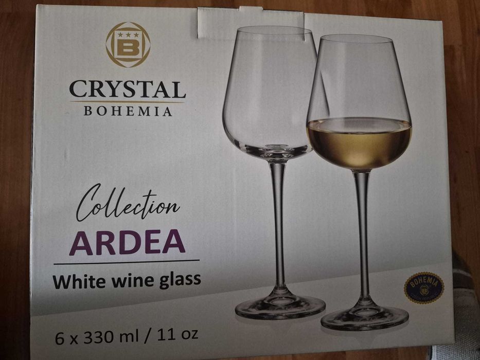 Set de 6 pahare vin Crystal Bohemia – colecția Ardea (330 ml)
