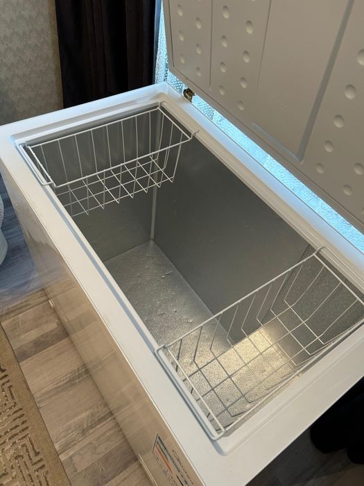 Морозильник Midea