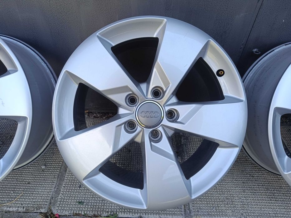 ОРИГИНАЛНИ джанти 17 ' 5x112 57,1 АУДИ TT A3 A4 / VW GOLF TOURAN SKODA