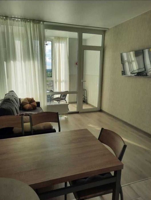 Двустаен имот в кв.Младост 2