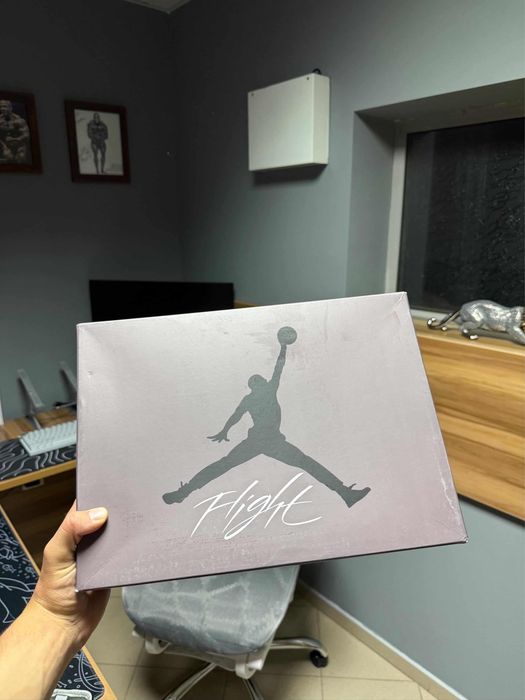 Jordan 4 Retro x A Ma Maniére Violet