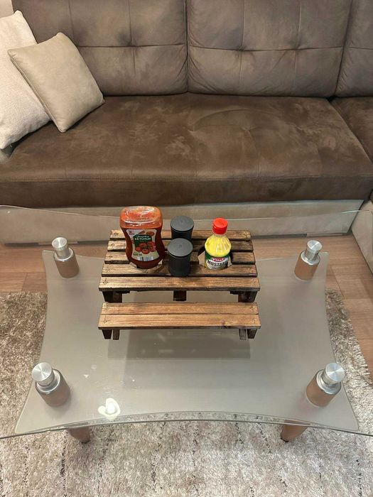 Докаративна поставка за кухненски принадлежности ( сол, пипер и пр.)