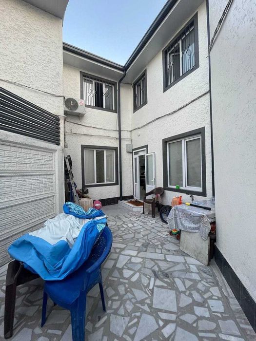 Продаётся 2 этаж дом Яшнабадский район  1,2 сотки 4 комнаты въезд есть