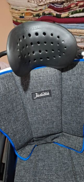 Cărucior nou, ne folosit