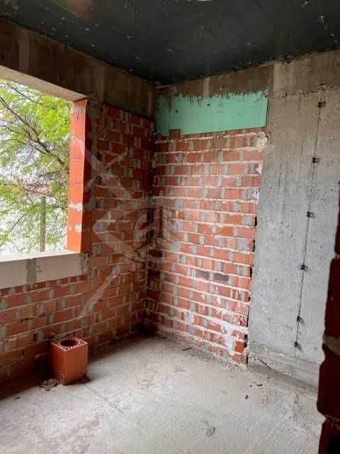 Продава се Къща в Пловдив, Коматево - 296 кв.м за 676 €/кв.м - Снимка #2