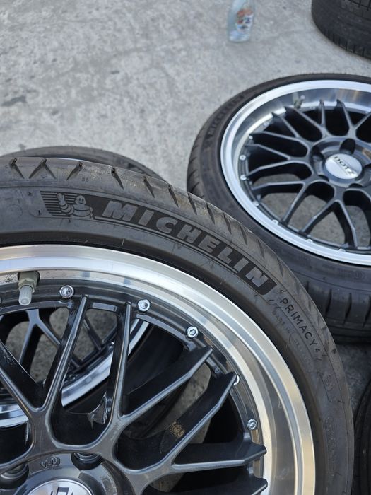 1 Брой Гума 225/40/18 Michelin Primacy 4 6,8mm 23dot