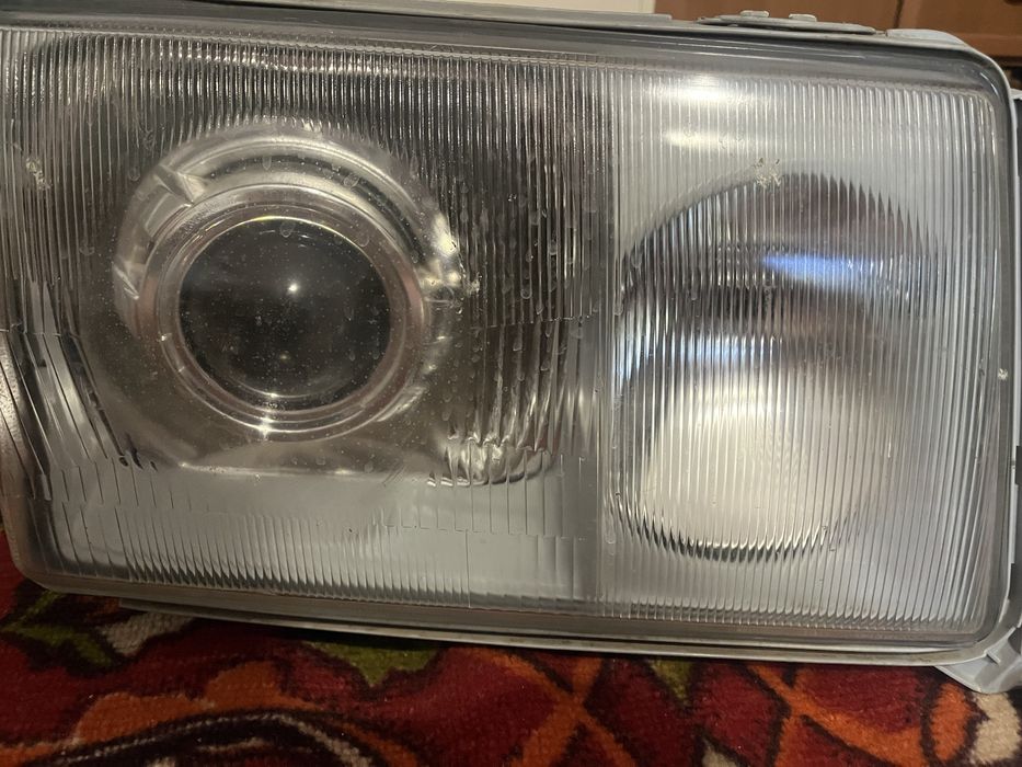 Продам линзы на мерседес 124