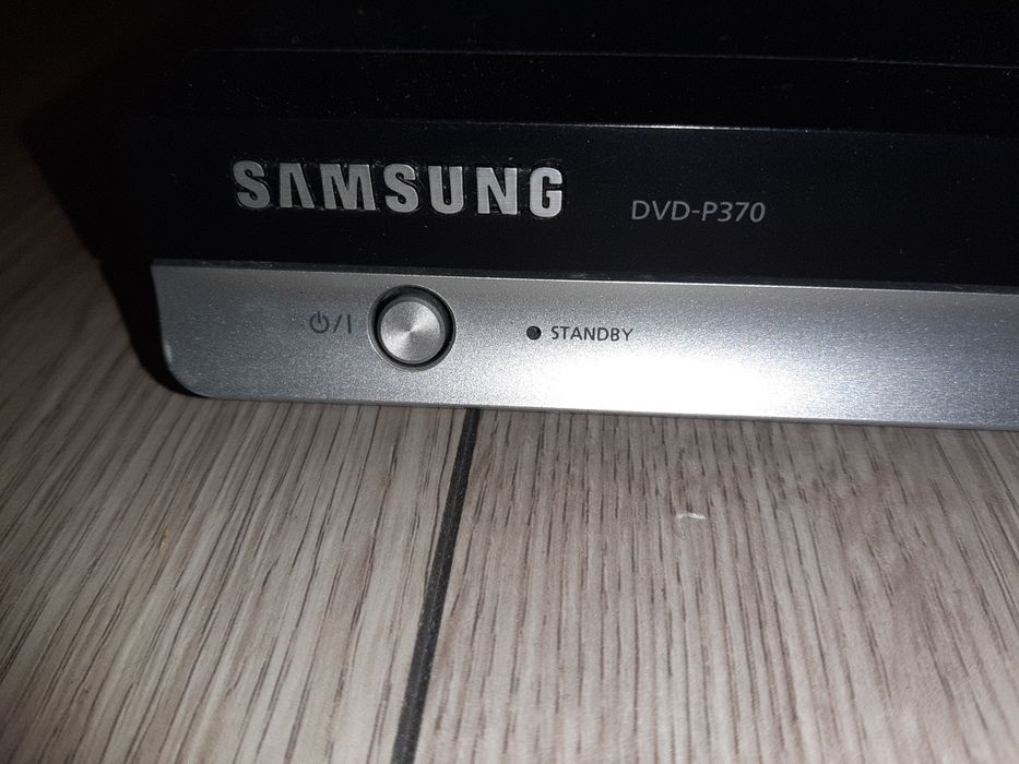 DVD Samsung model DVD-P370