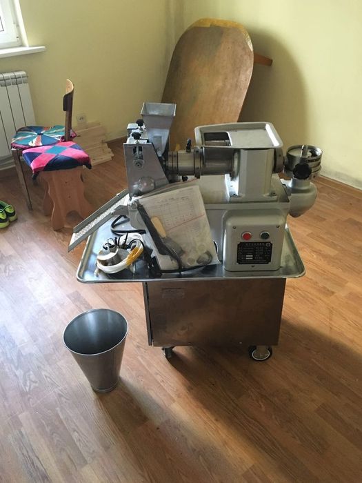 Пельменный аппарат  JGL 135-5B