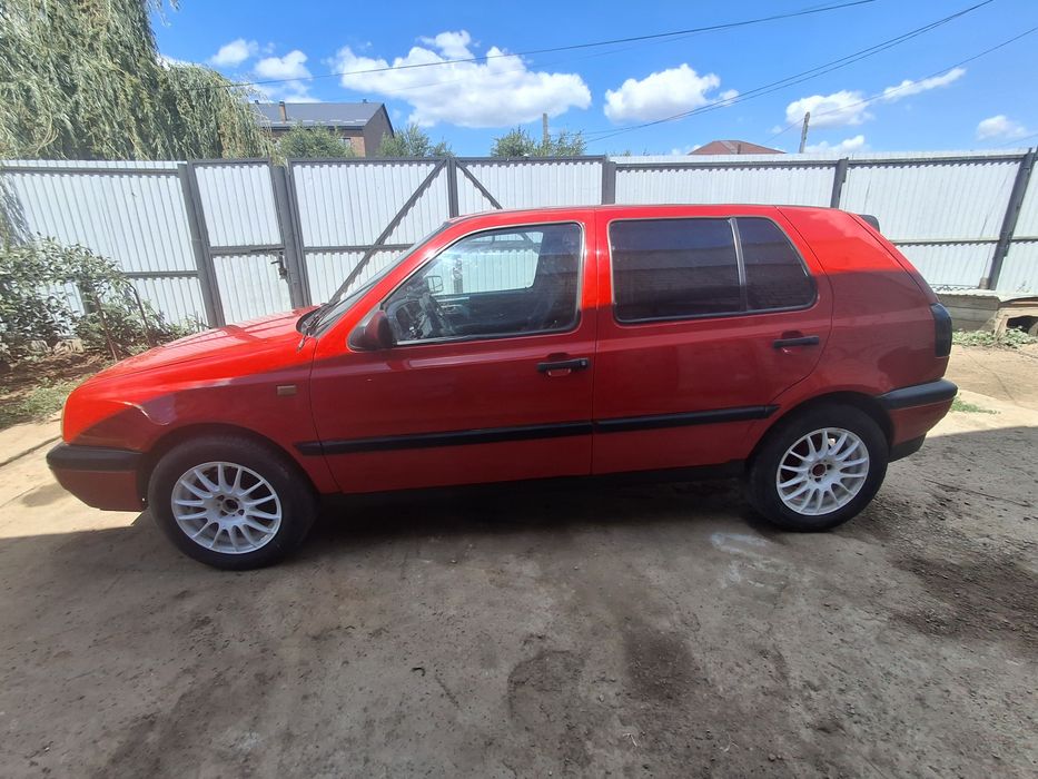 Продам машину Golf 3