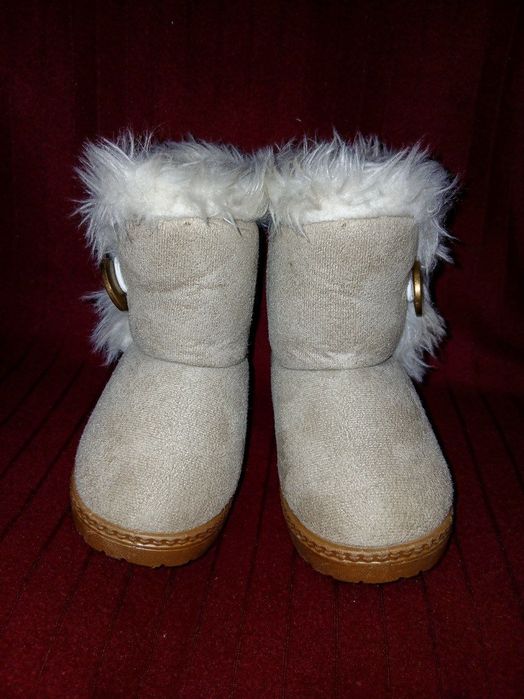 Из США, разная  брендовая детская обувь, для принцесс !