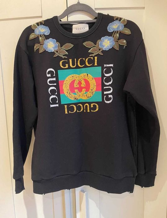 Суитчър а надпис Gucci