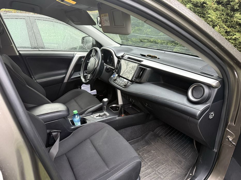 Toyota  RAV 4 hybrid de vanzare