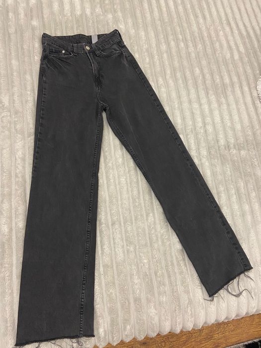 Нови дънки Зара в хс