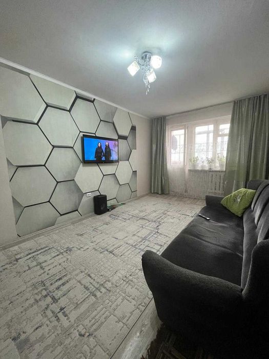 2-комн. квартира, 47.9м², 4/5 этаж р-н КСК - Солнечный,