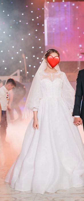 Продаю Свадебные платья