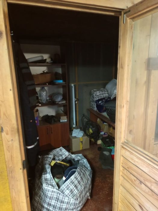 Продам два спаренных контейнера