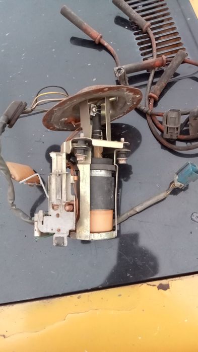 Запчасти на Ниссан блюберд