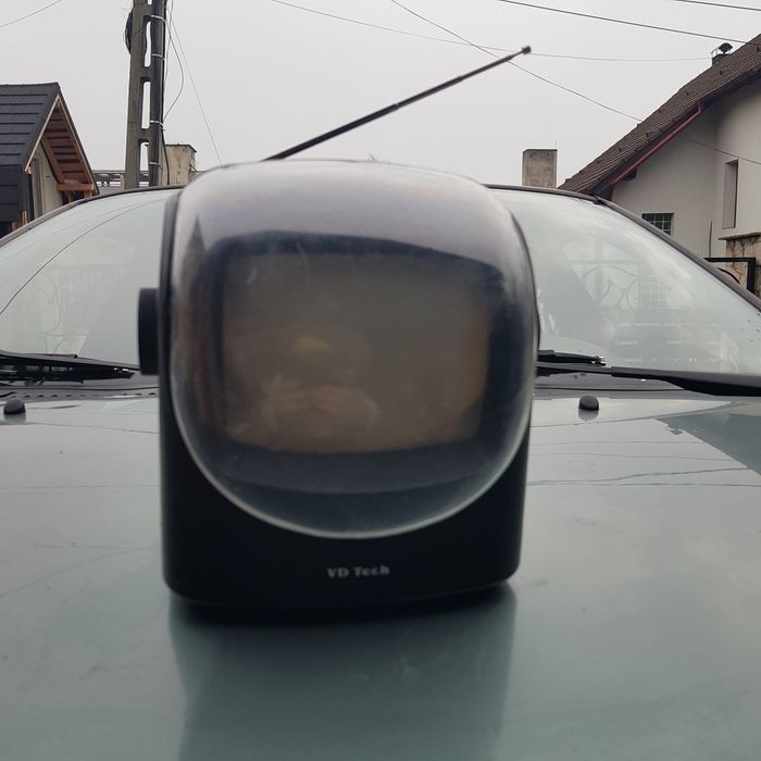 Televizoare  cu radio  portabil  vintage