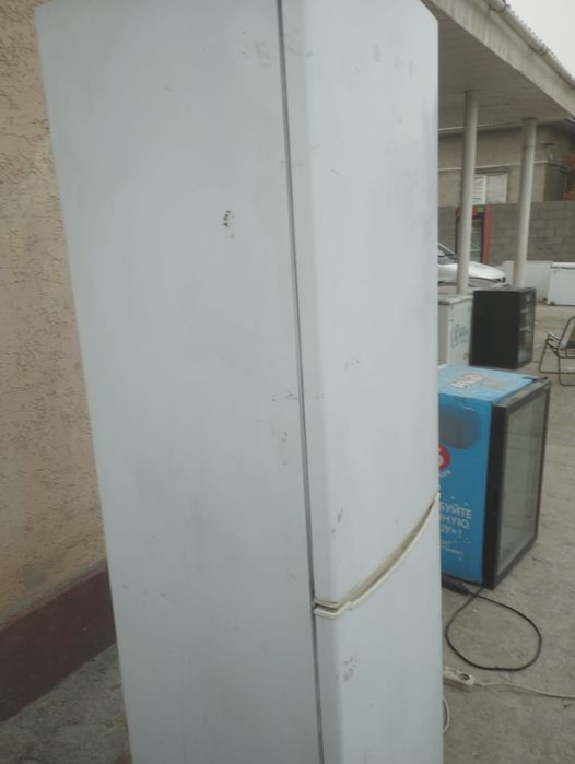 Холодильник и морозильник