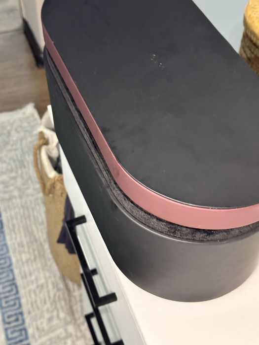 Срочно продам дайсон стайлер