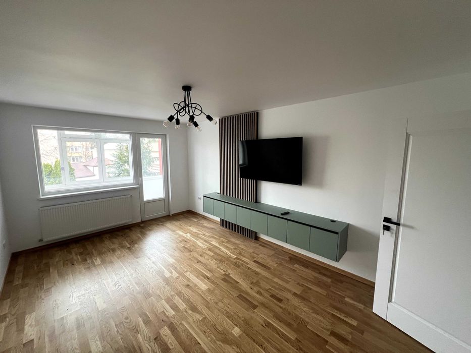 Apartament 3 camere de închiriat, Prima închiriere, zona excelentă, Mărășești Suceava