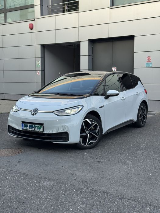VOLKSWAGEN ID.3 2023