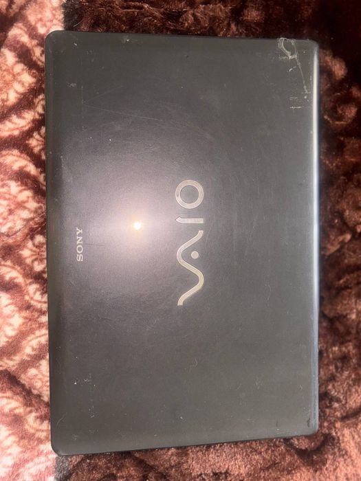 Продаю ноутбук..