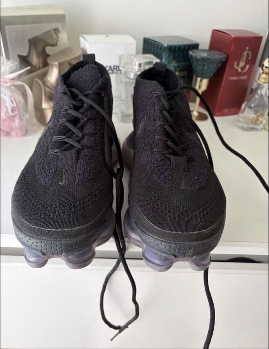 Nike Air Max Scorpion в черно и персийско лилаво