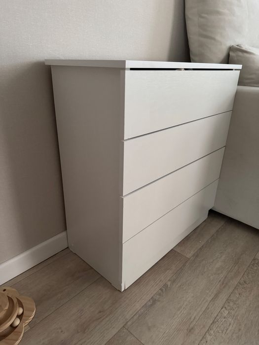 Комод белый новый