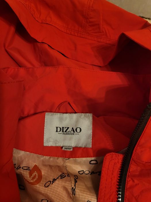 Женская ветровка/ новая/ маломерит